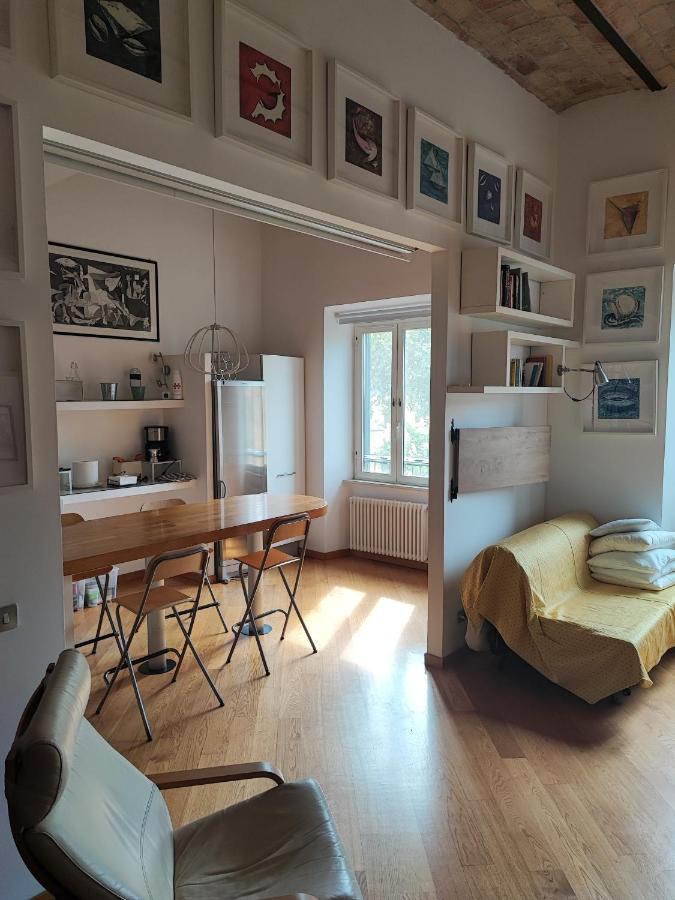 Domus Roma Centro Apartman Kültér fotó